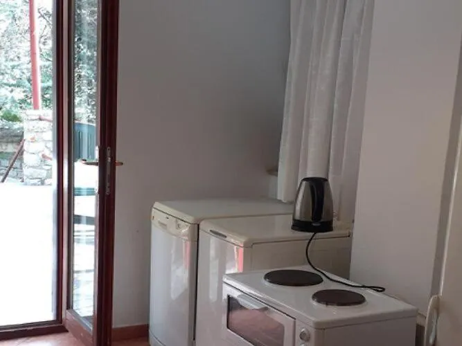 Apartments Rudi Klenovica