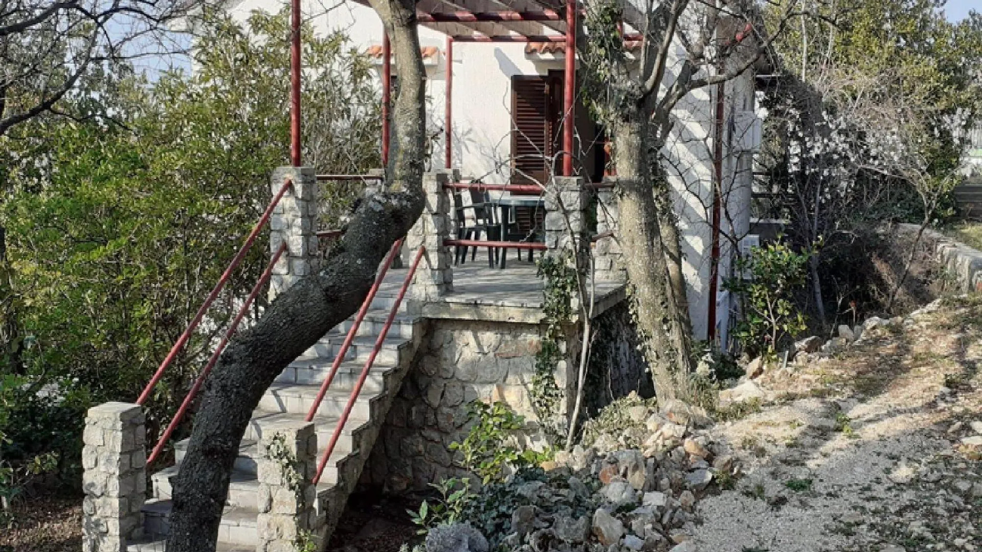 Apartments Rudi Klenovica