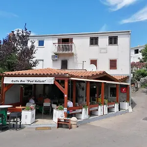 Apartment Pod Voltom, Klenovica