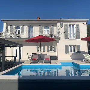 Ferienhaus Mydayhouse, Klenovica