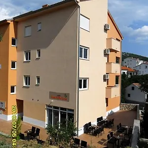 Hostel **casa Del Sole**, Klenovica